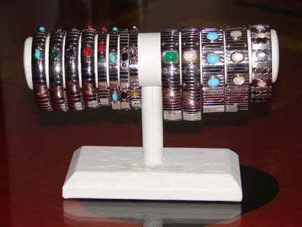 StretchBraclets